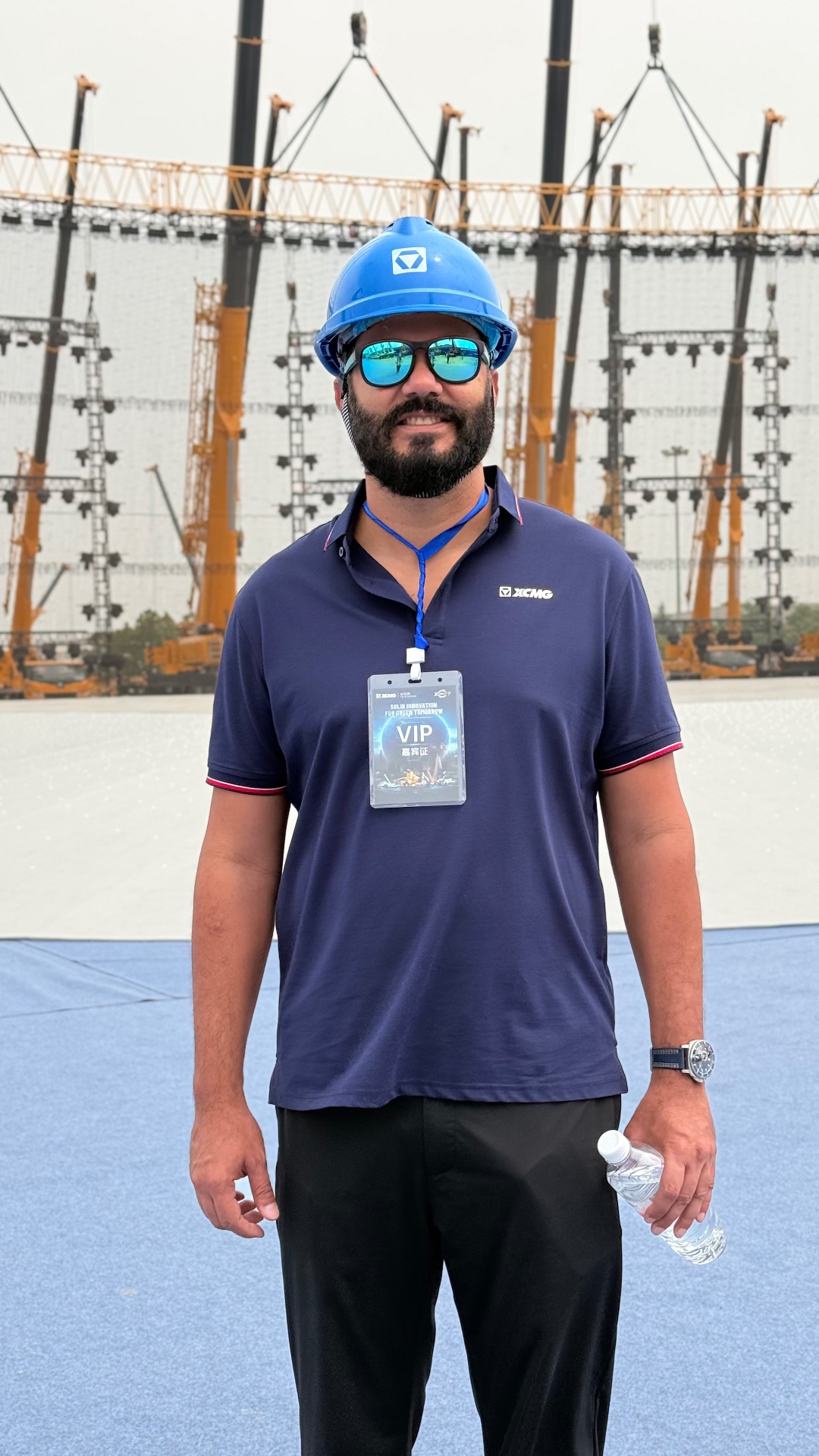Visita técnica XCMG — credencial VIP